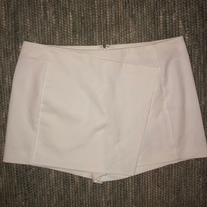White Express Skort